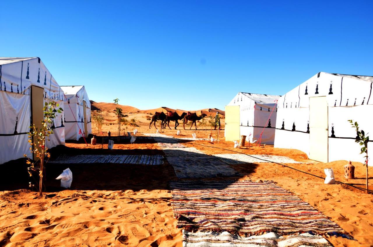 מלון מרזאוגה Tuareg Luxury Camp מראה חיצוני תמונה