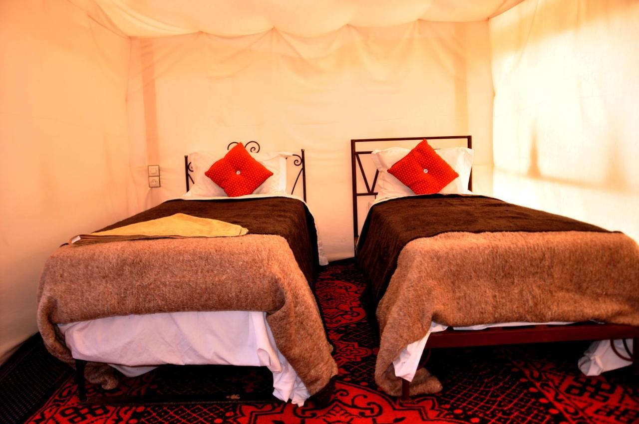 מלון מרזאוגה Tuareg Luxury Camp מראה חיצוני תמונה